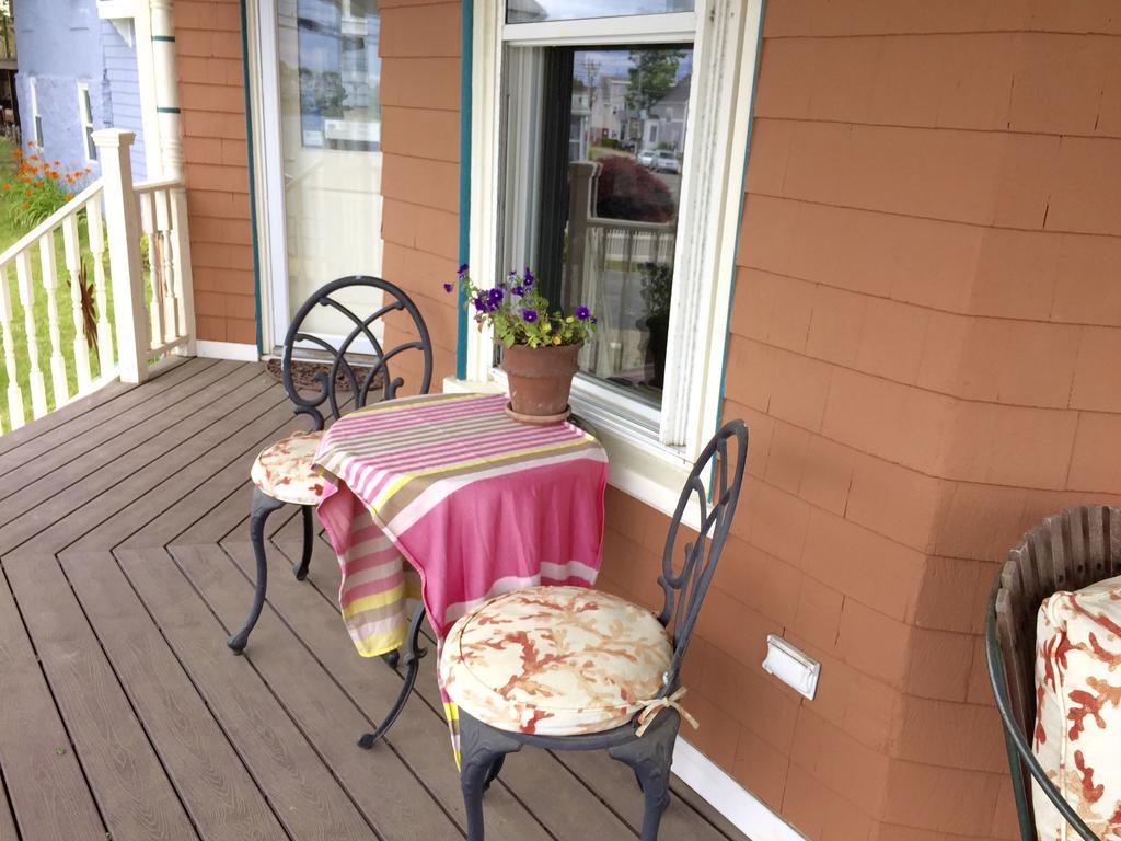 Harrington House Bed & Breakfast Winthrop Exteriör bild