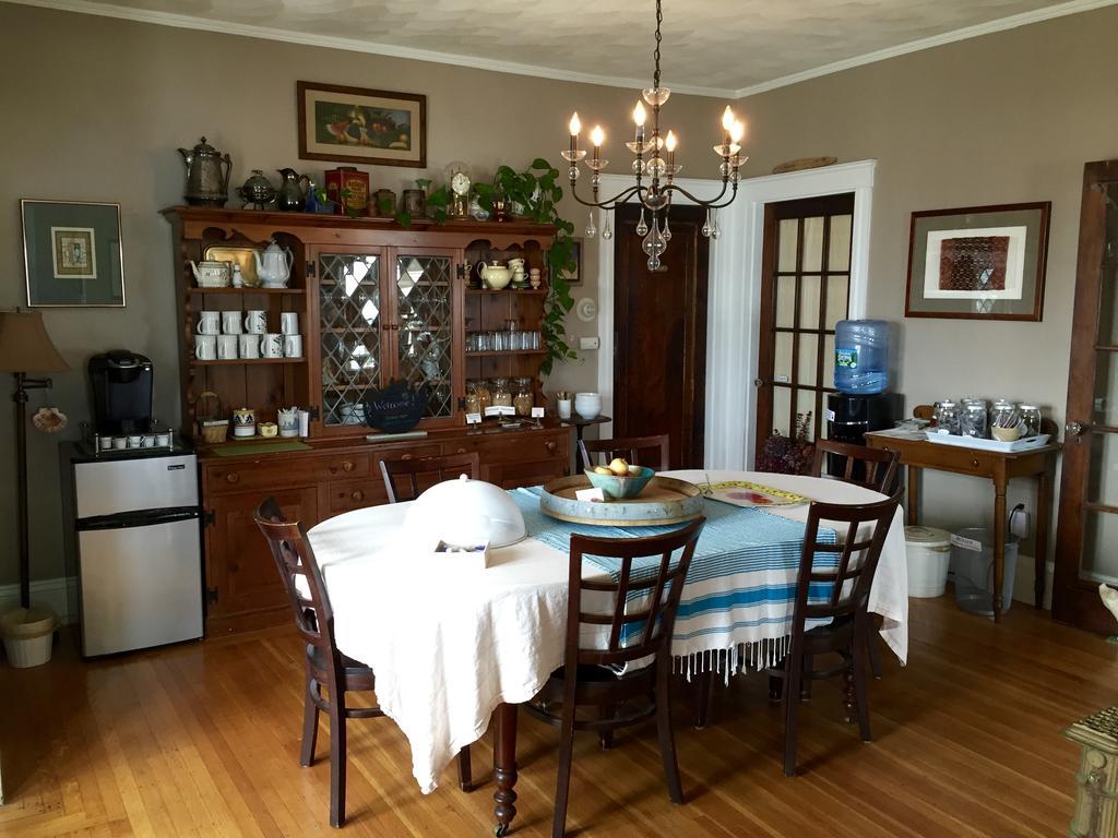 Harrington House Bed & Breakfast Winthrop Exteriör bild